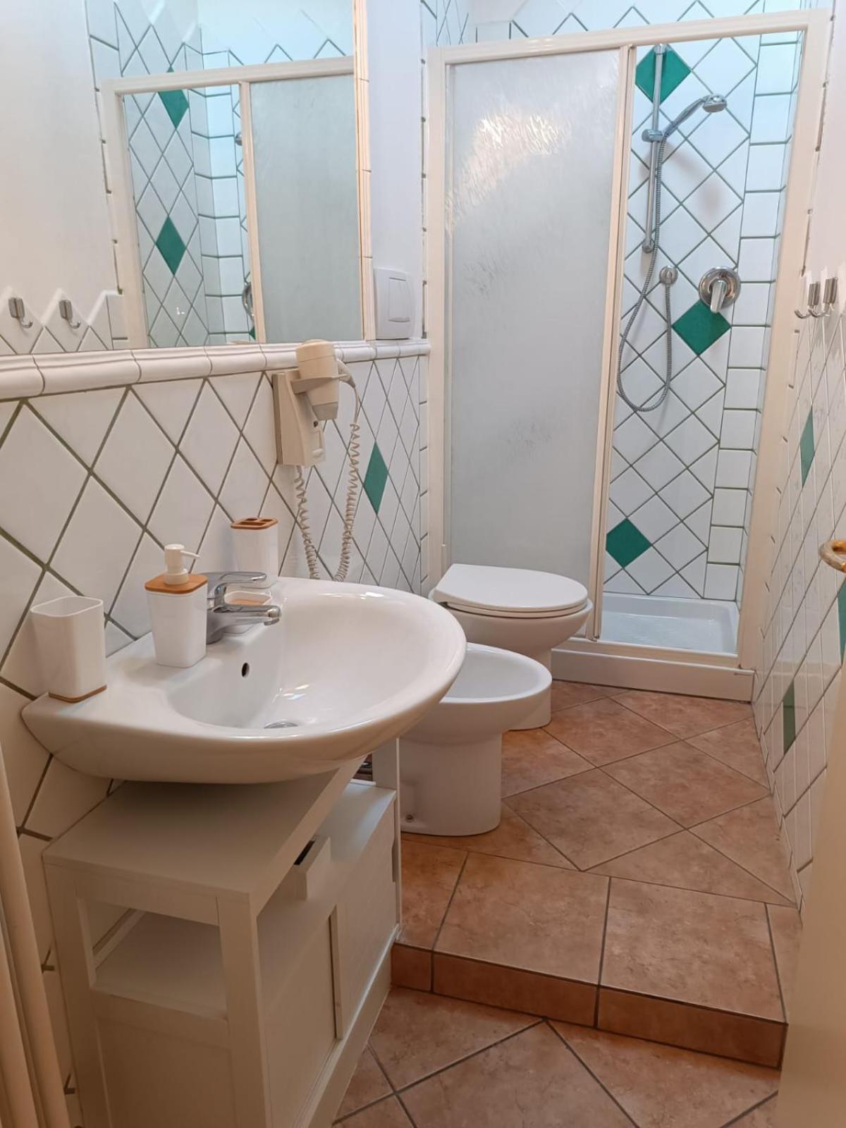 Int 4 - Suite Edoardo By Residence San Luca Bologna Ngoại thất bức ảnh